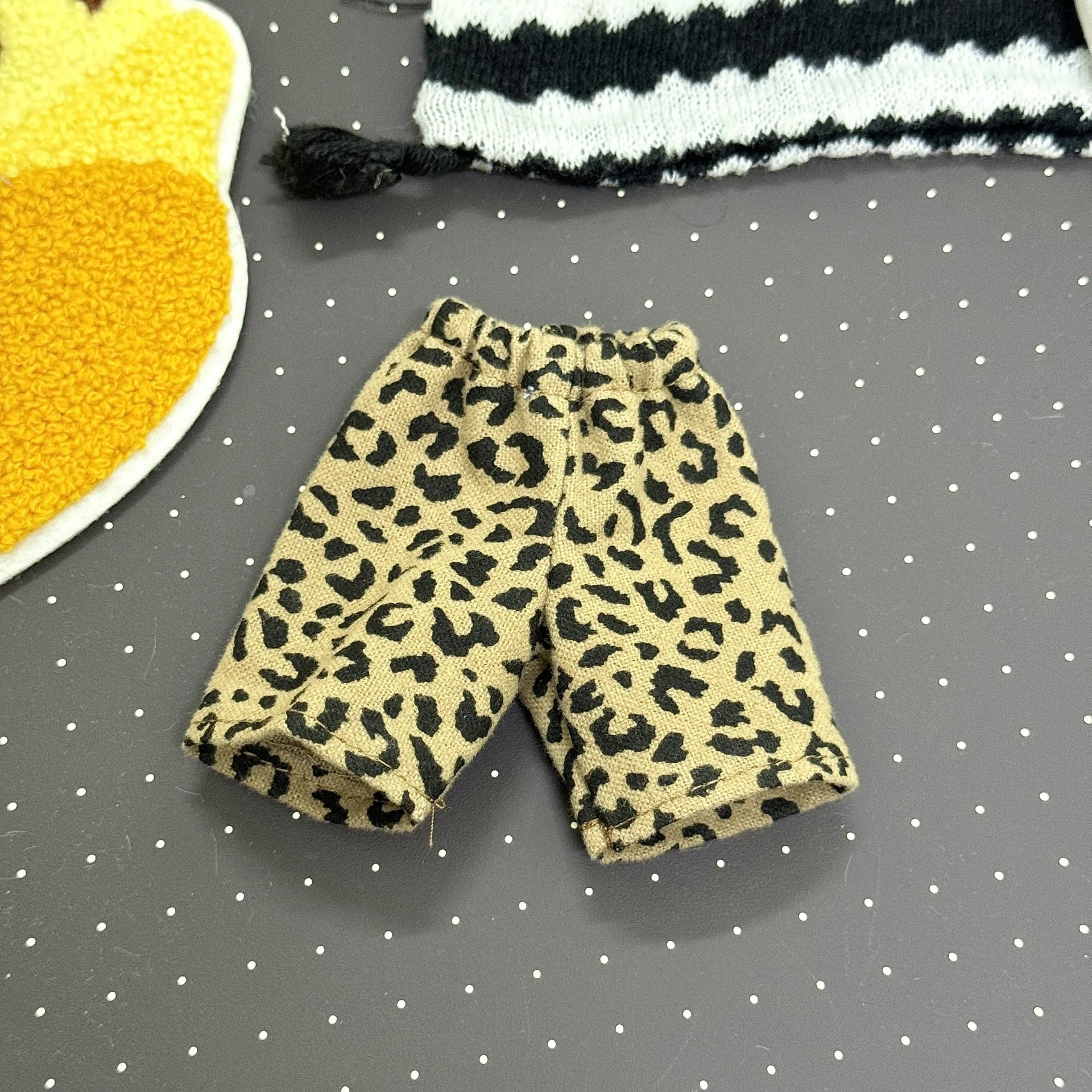 24cmのポテト人形用服:レオパード柄のワイドレッグパンツと - Fashion Y Vintage のレビューと価格