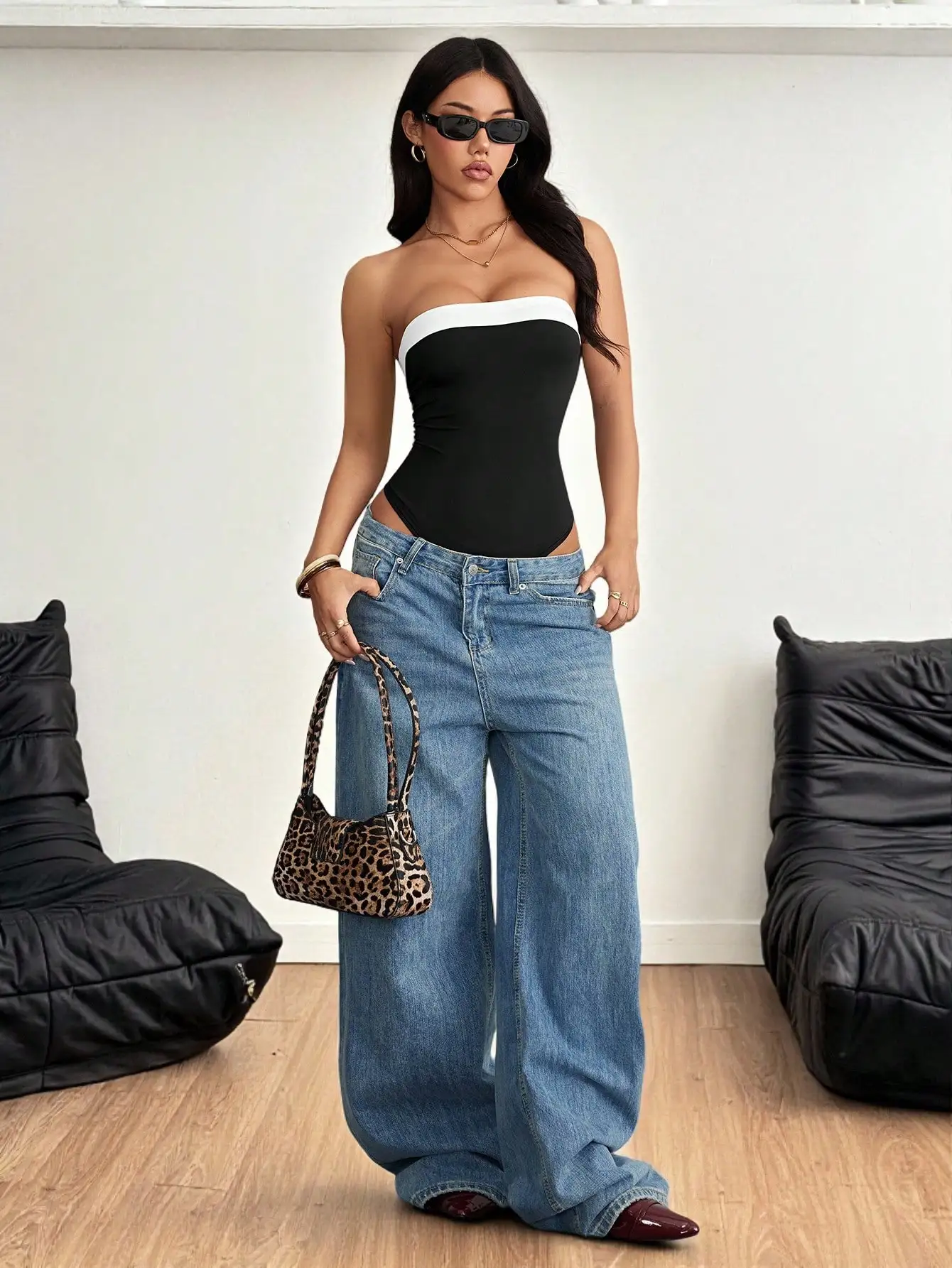 

Women's Black & White Strapless Stretch Bodysuit with Colorblock Design