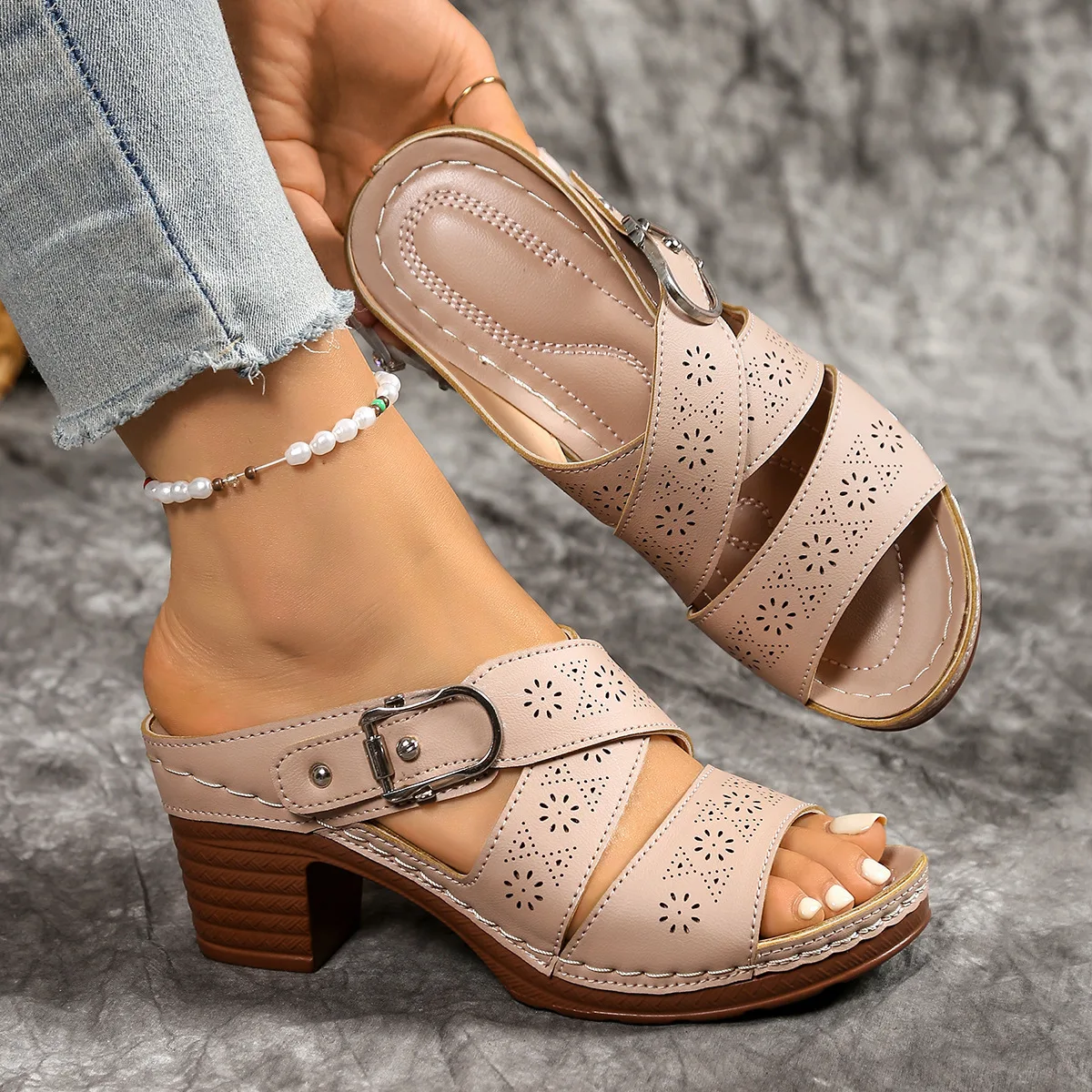 

Plus Size Shoes for Women 36-43 Summer Fashion High Heel Platform Peep Toe Slip on Sandals Women Shoes Sandalias De Mujer