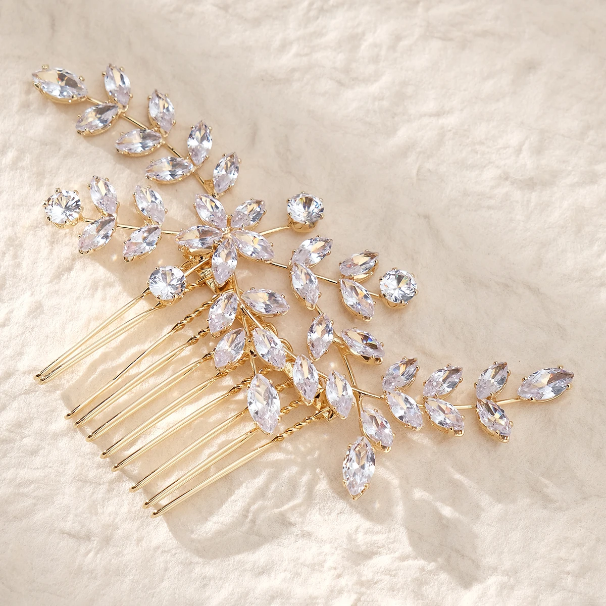 

Wholesale Elegant Shiny Zirconia Wedding Jewelry Hair Combs Wedding Dress Headdress Gold Silver Hair Combs Women Girls Bridal