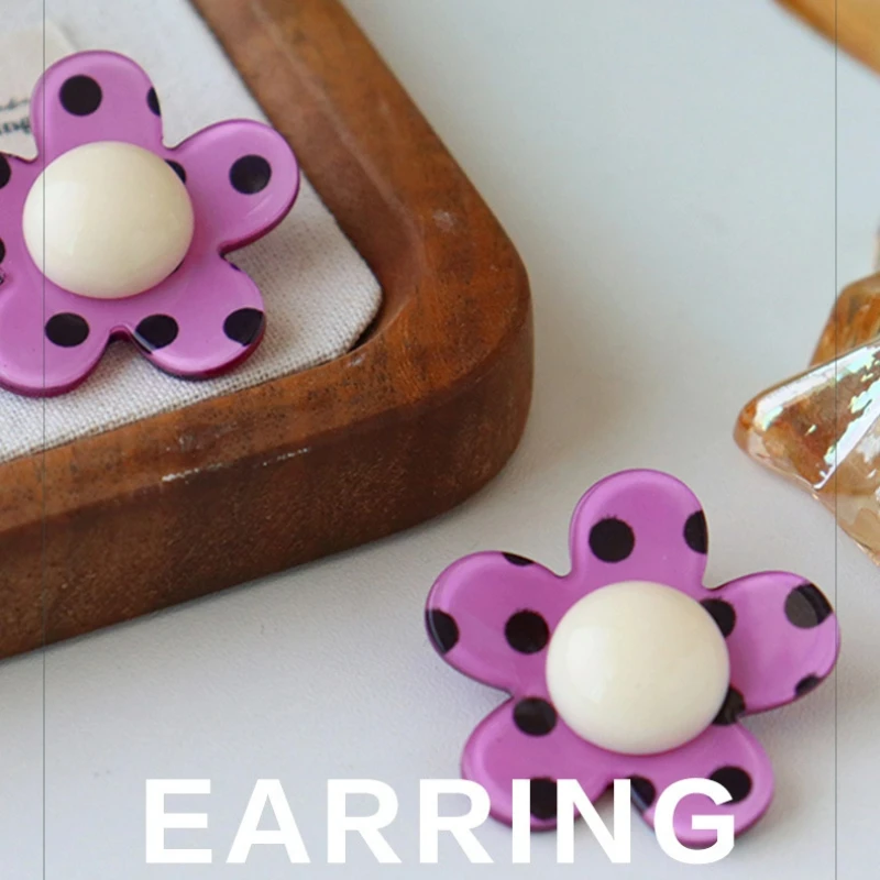 Korean Sweet Polka Dot Flowers Exaggerated Earrings High-end Fashion Exquisite Simple Temperament Versatile Earrings for Women