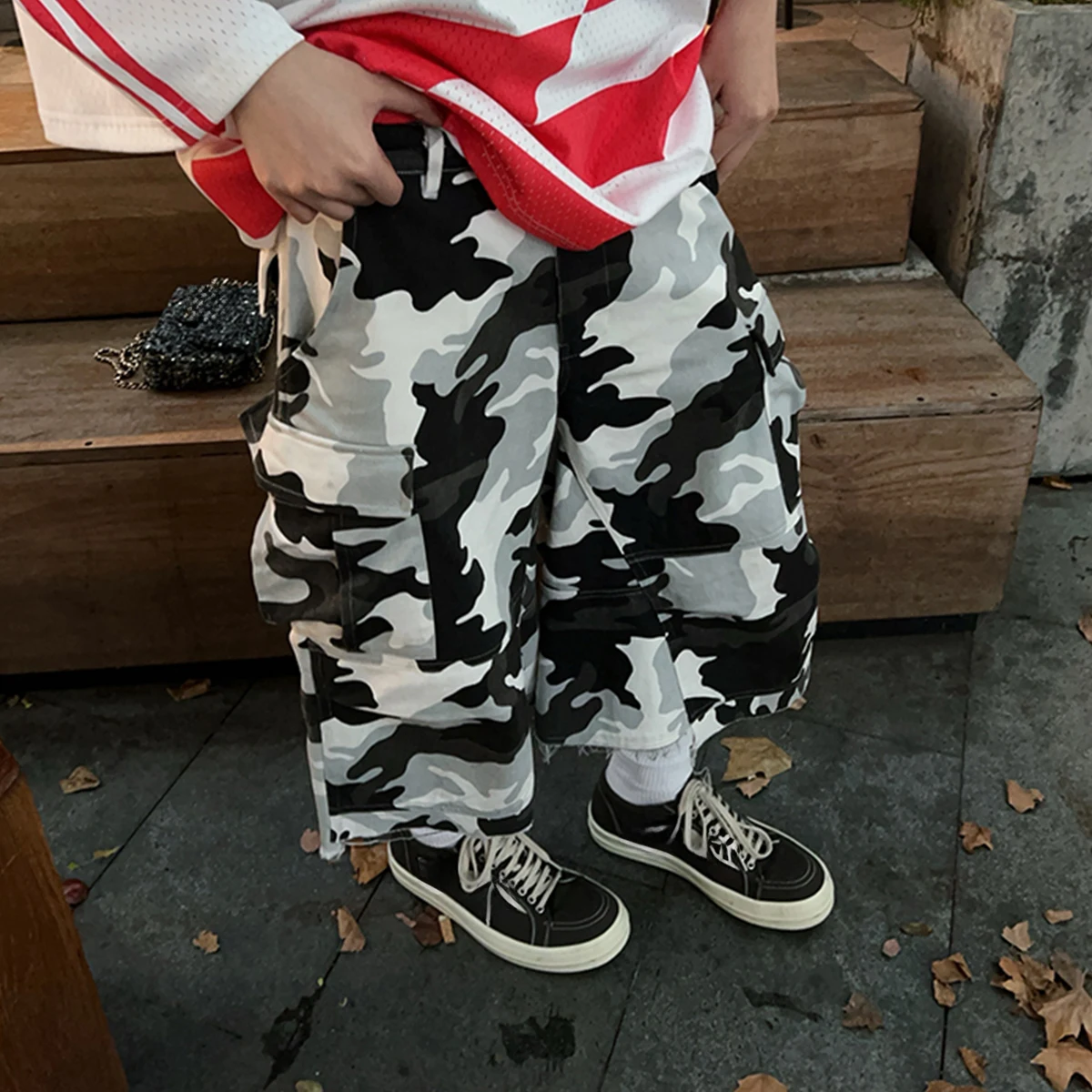 

NIGO мужские и женские прямые широкие шорты с камуфляжным принтом, трендовые брюки High Street # NGTOP11948