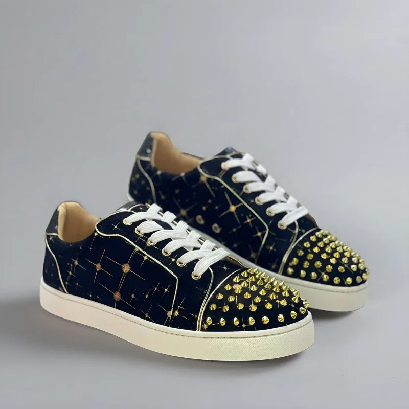 

Women Luxury Brand Low Top Red Bottom Shoes For Men Trainers Spiked Black Star Genuine Leather Gold Rivets Toecap Flats Sneaker