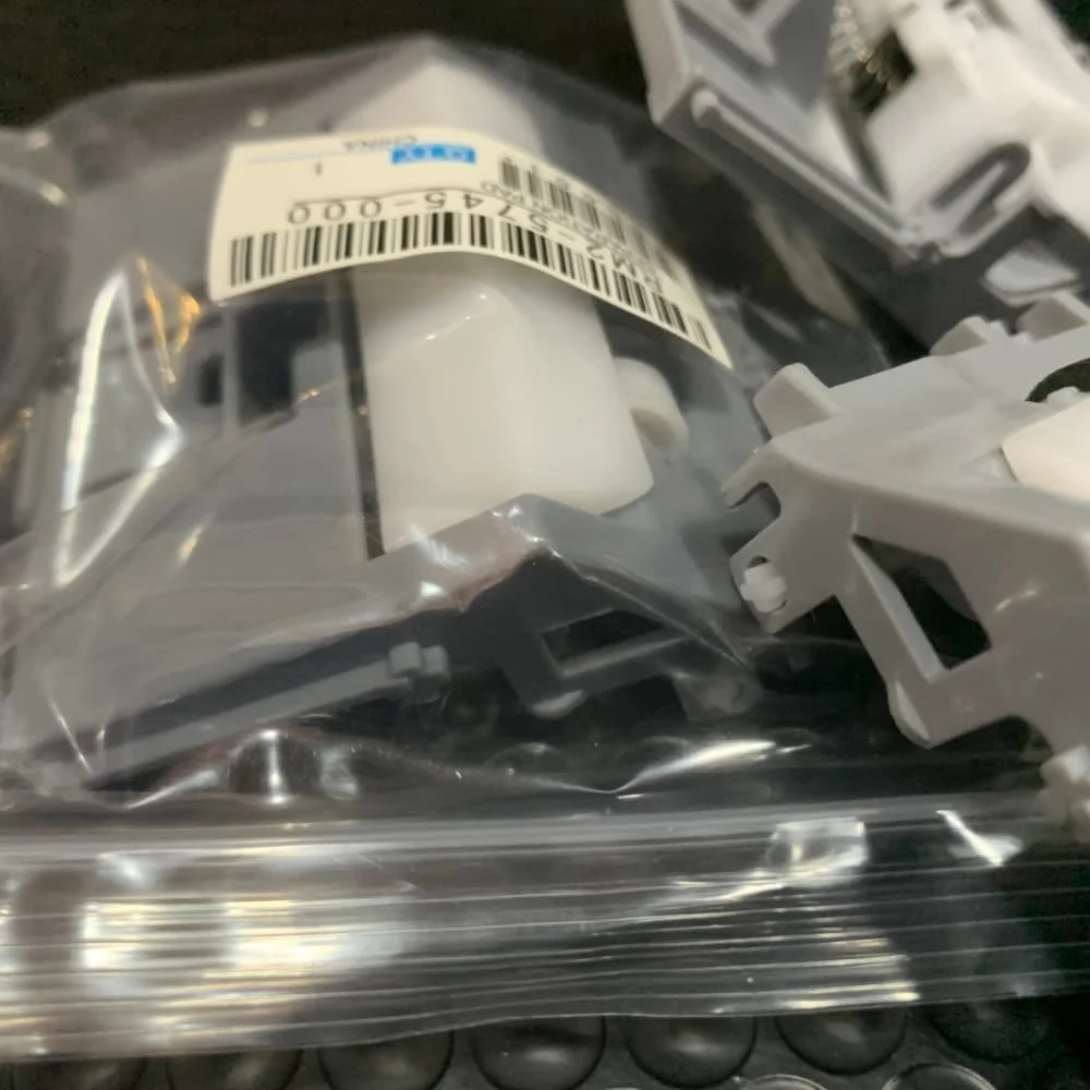 

RM2-5745-000 F2A68-67913 для HP M402 M403 M426 M427 M501 M506 M507 M527 M528 M304 M305 M329 M40 M428 Разделительный ролик