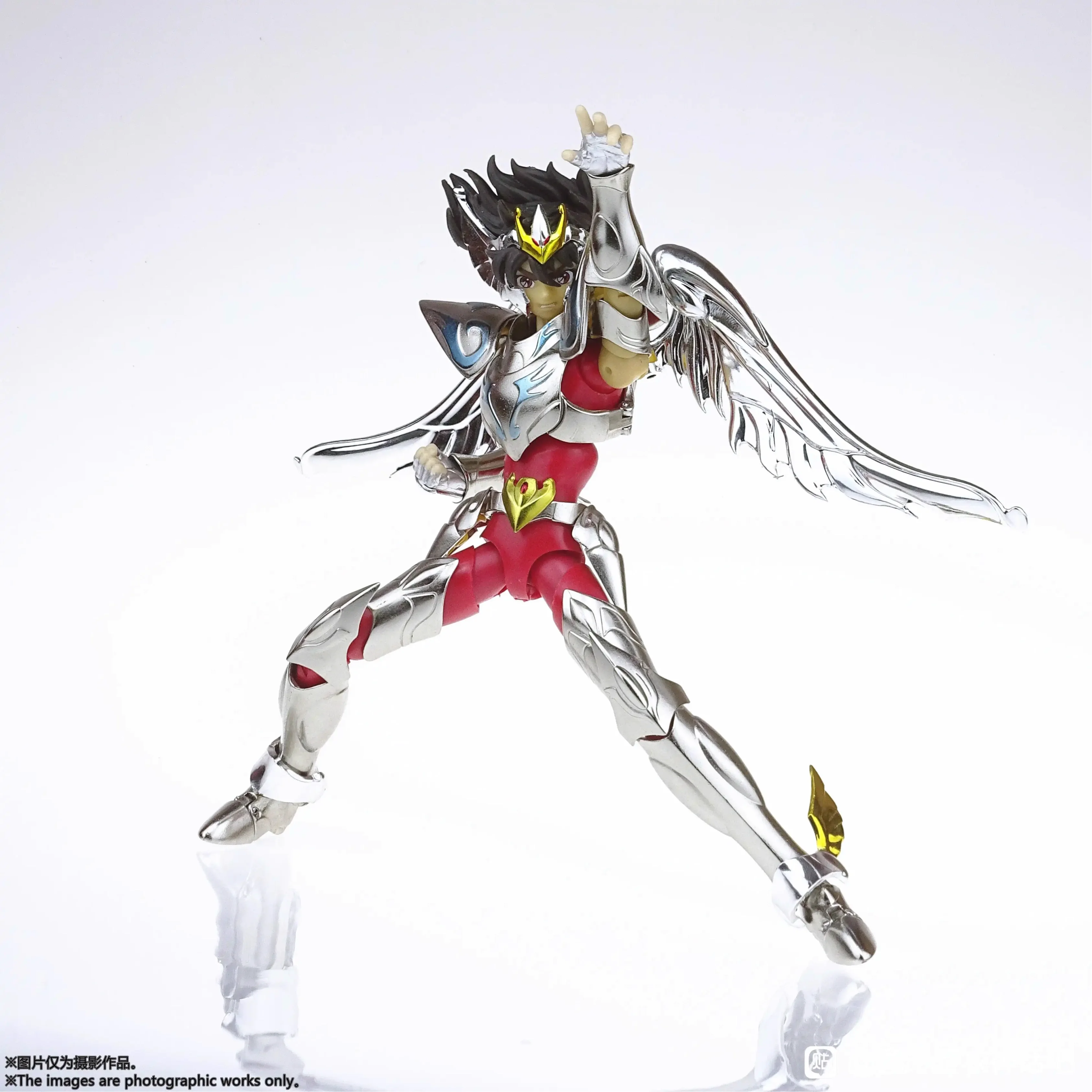 

В наличии MST Heaven Chapter / Pegasus Seiya, 15-летие издание - чудо-ткань, бронзовая ткань Saint Myth EX