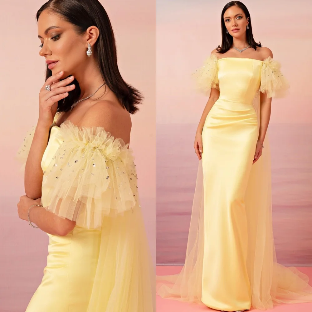 

Customized Luxury Yellow Satin Evening Dress Modern Strapless Off the Shoulder Homecoming Dresses Temperament Vestido De Festa