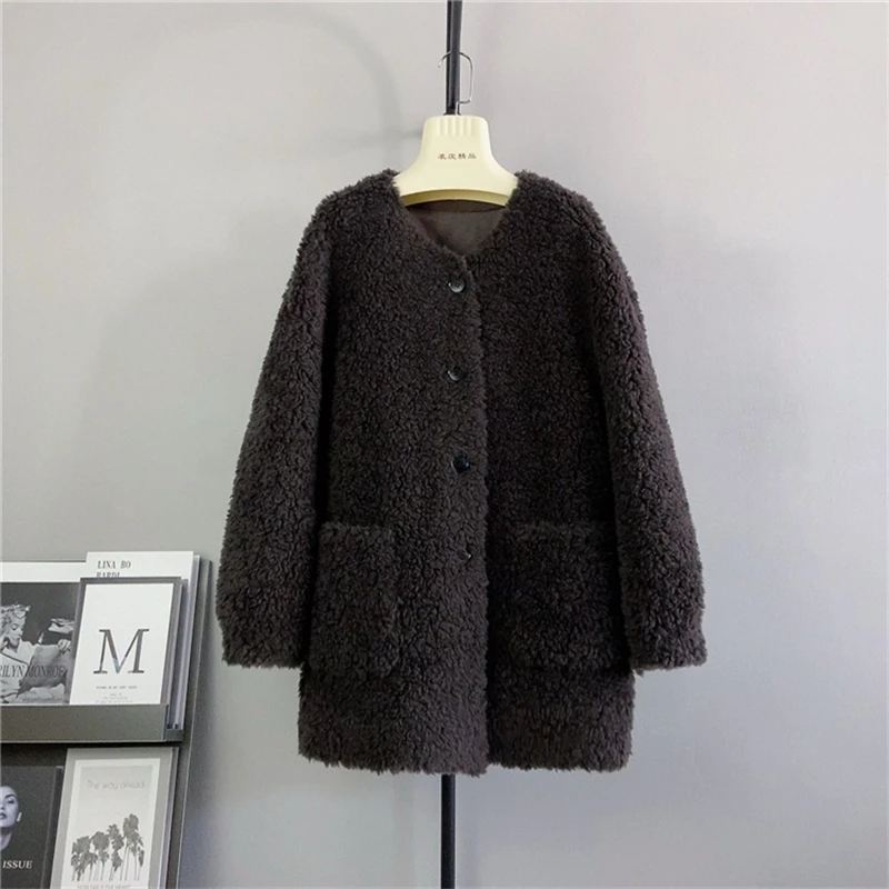 

Lady Sheep Shearling Round Neck Coat Women Curly Wool Fur Fall and Winter Warm Loose Jacket PT446