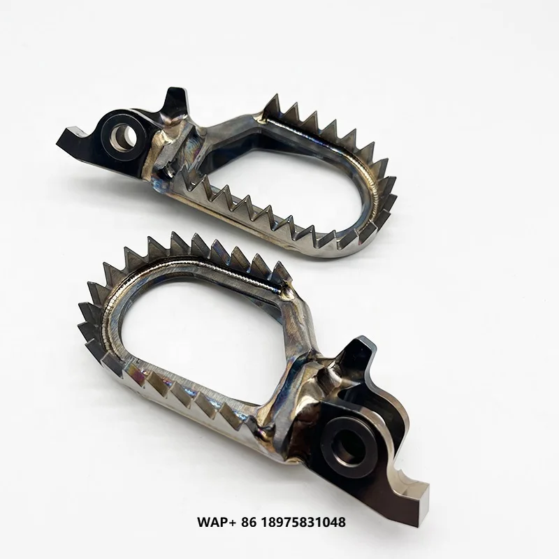 New Design Titanium Motorcycle Accessories CNC Titanium Footrests for Honda