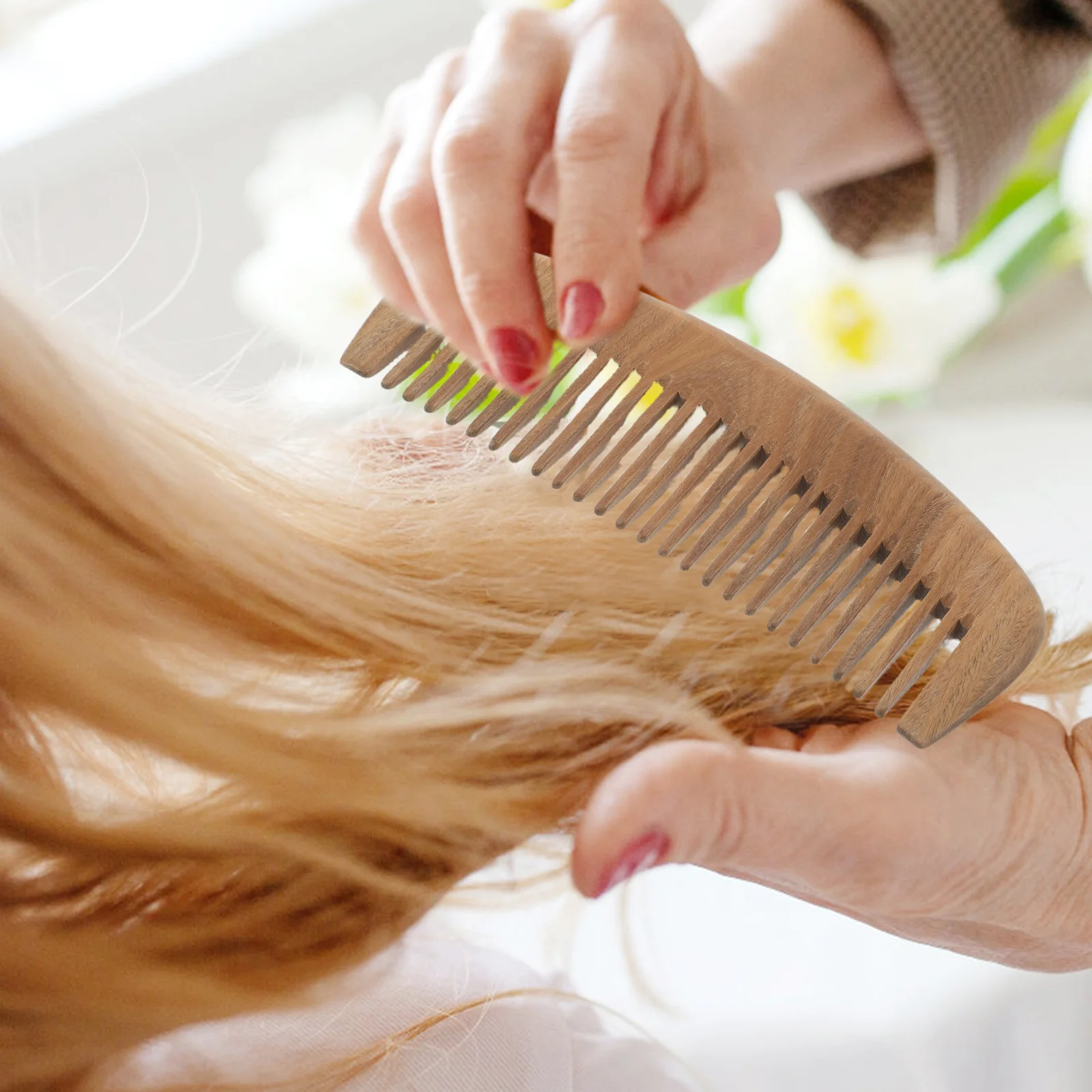 

Wooden Wide Tooth Natural Scalp Massager Comb Ergonomic Detangling Hair Tool for Wet Curly Long Hair Care Scalp Massager Wood