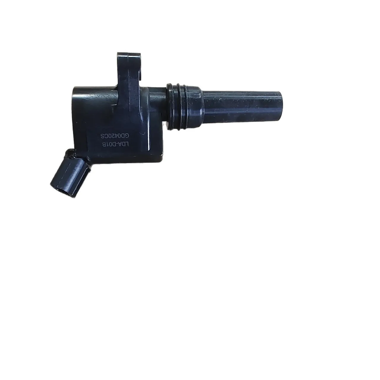 Bobina de encendido original para scooter de cuatro ruedas para personas mayores, para Yuhu Easy Coffee 3 cilindros Daojue, para Mercedes-Benz V7 3 cilindros de combustible