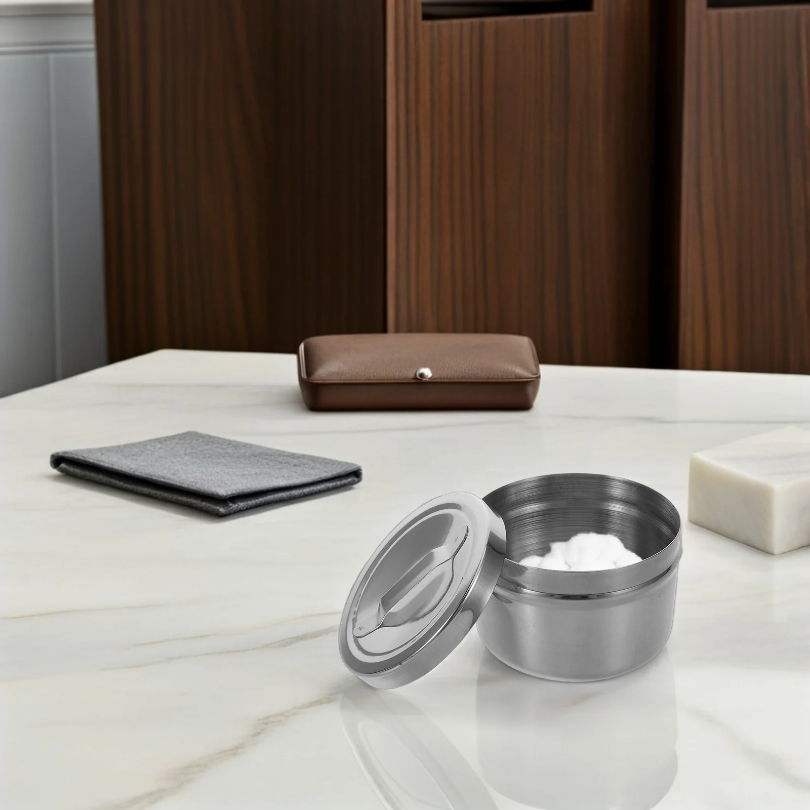 4 قطع من أعواد القطن المقاومة للصدأ، علب تخزين مقاومة للرطوبة، حامل وسادات مكياج ذات سعة كبيرة، كرات قطنية مستديرة