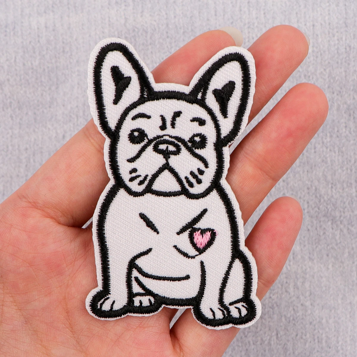 Bulldog Embroidery Patches Cute Pet Dog Iron On Patches On Clothes DIY Dress Jeans Hat Clothing Accesories Applique Stickers