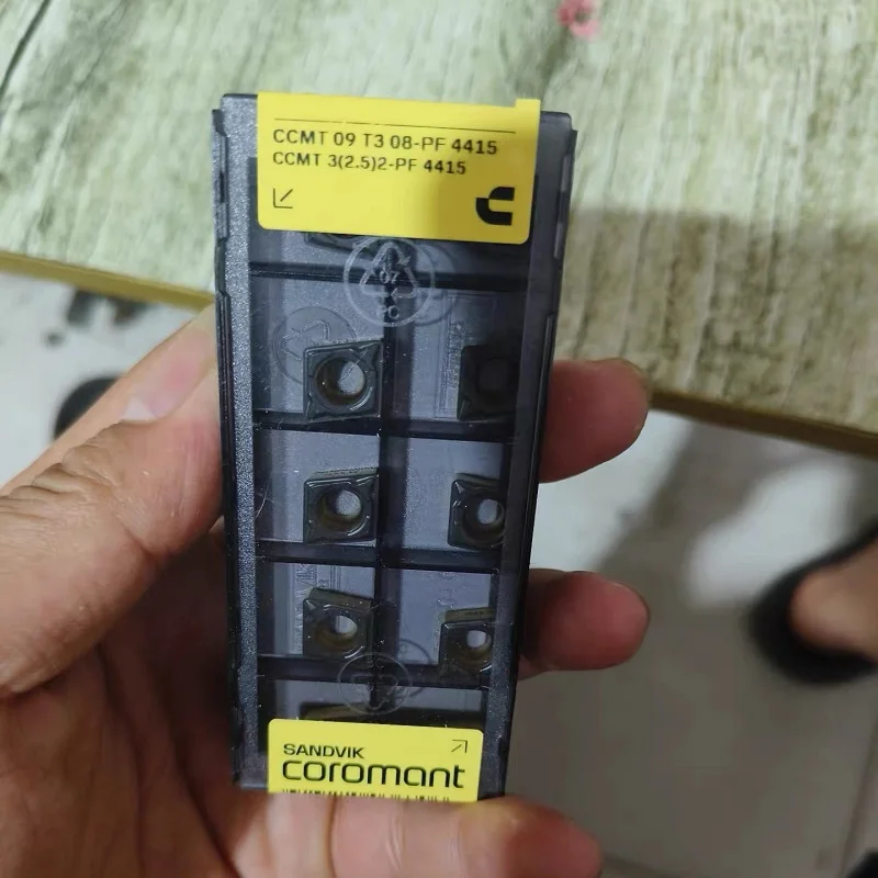 

CNC blade CCMT09T308-PF 4415