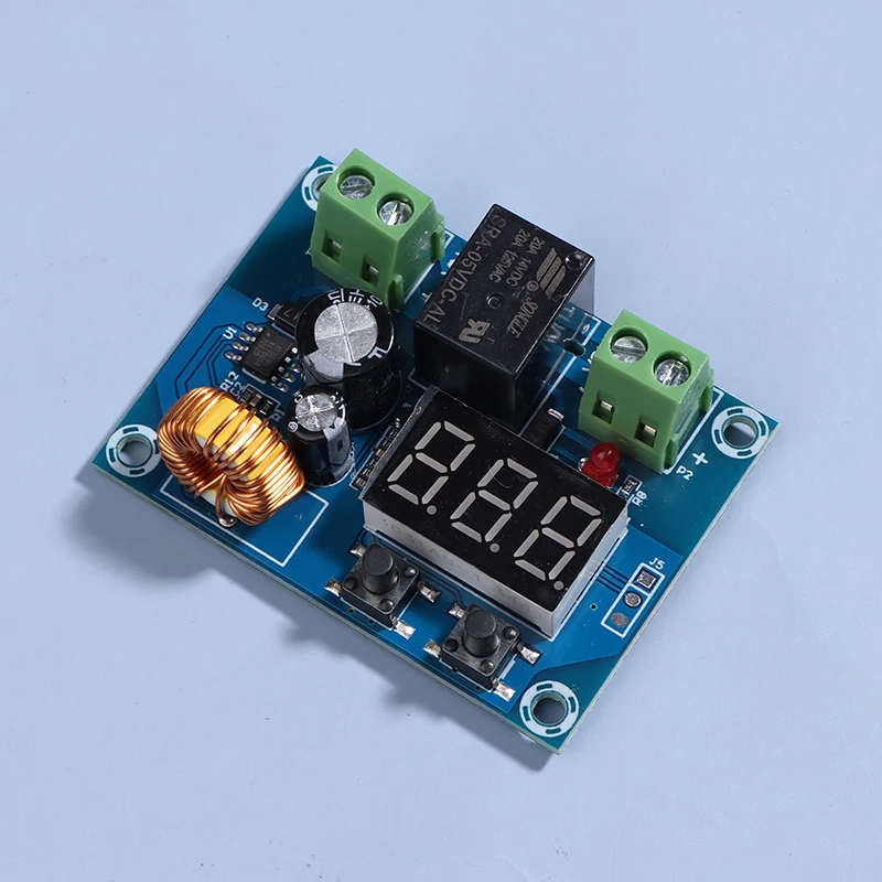 XH-M609 DC 12V-36V modulo caricabatterie tensione di sovraccarico protezione batteria scheda modulo di protezione sottotensione precisa