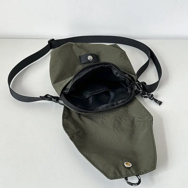 1 Stück Tragbare Umhängetasche Unisex Wasserdichte Nylon-Umhängetasche Lässige Handytasche für Reisen – Detail 3