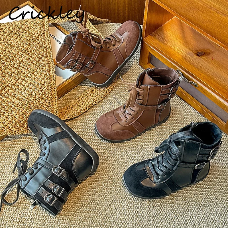 

Осенне-зимние модные ботинки для девочек с однотонной пряжкой, обувь до середины икры из искусственной кожи на молнии для детей, короткие плюшевые нескользящие детские ботинки