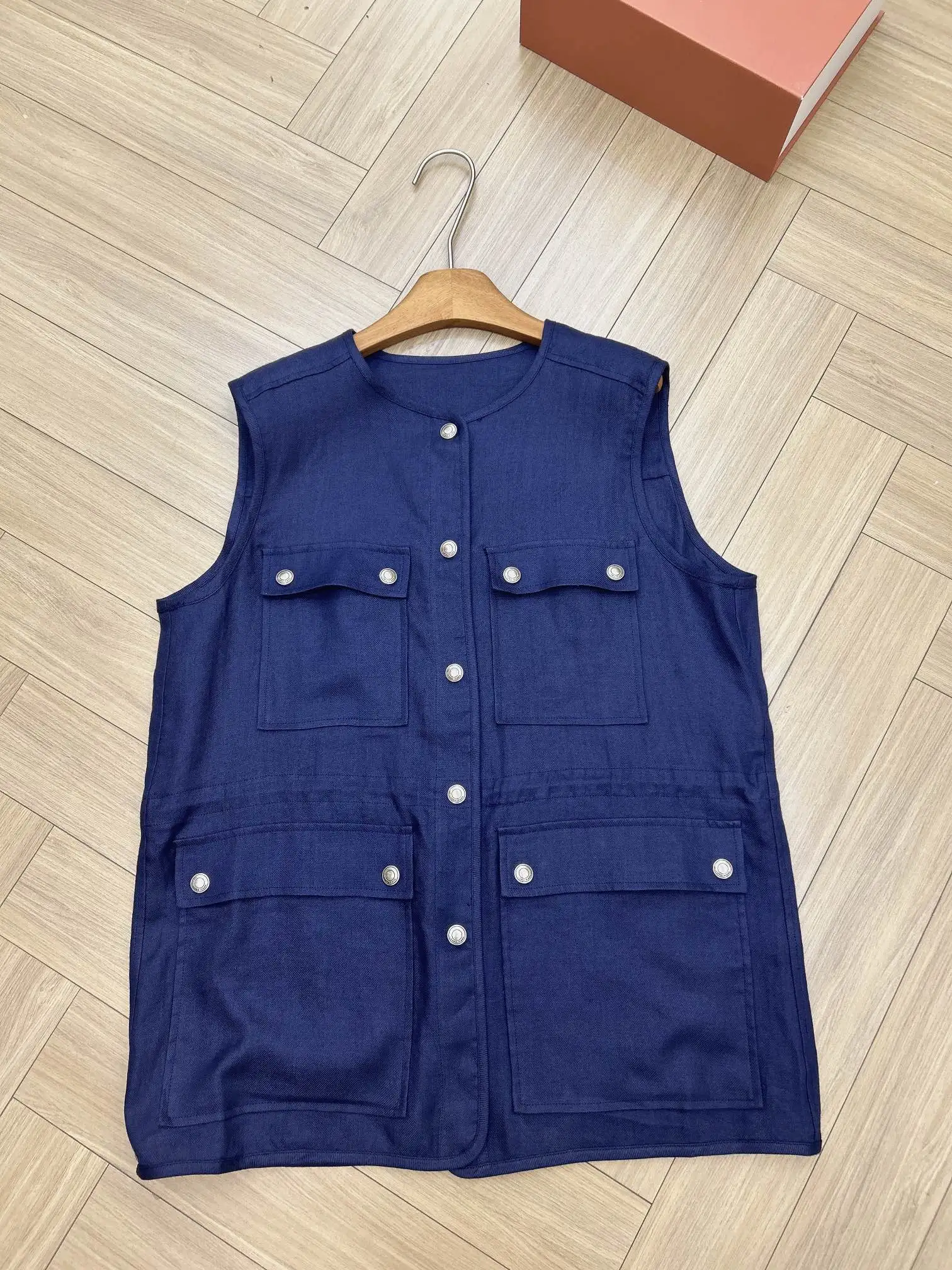 Classic Round Neck Linen Vest for Women, Buttoned, Straight Version, High Quality, Early Spring, New, 2022