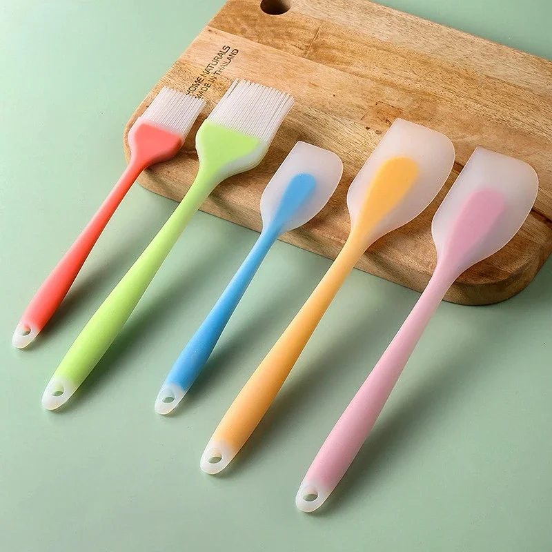 

Silicone Cake Scraper Translucent Non-Stick Cake Cream Spatula Kitchen Cooking Pastry Scraper Mold Brush Tool Baking Accessories