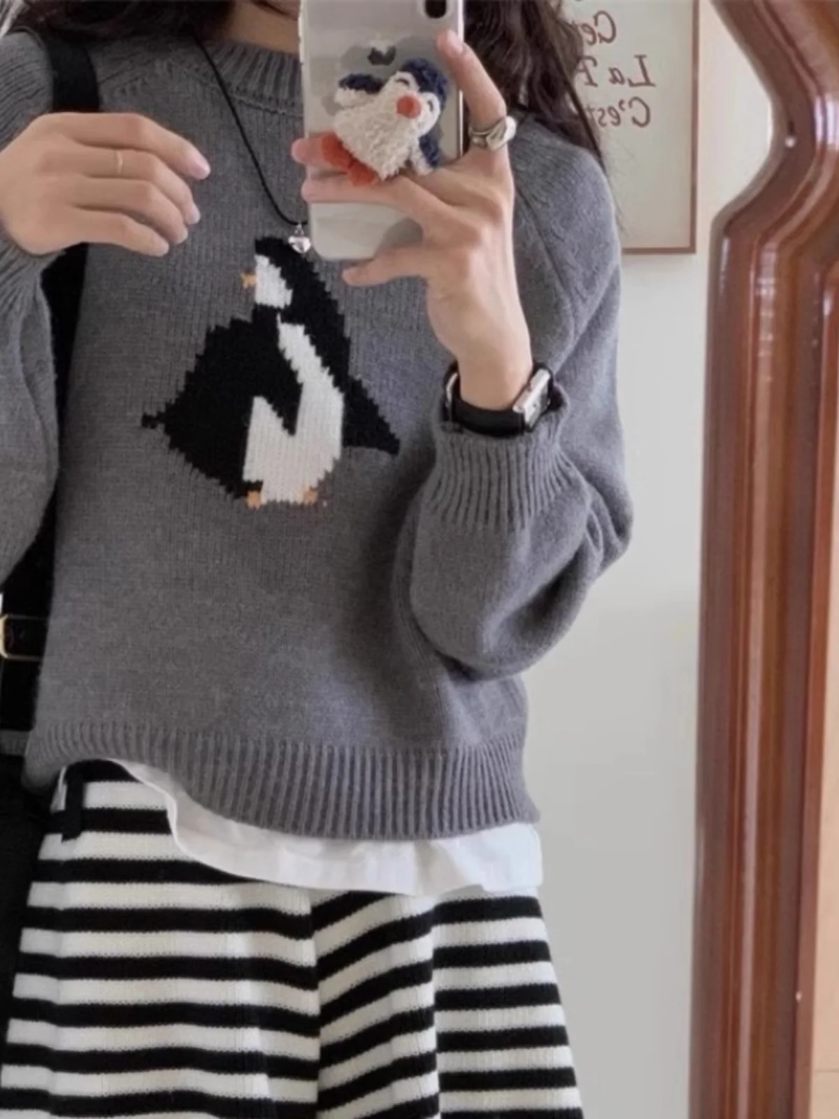 

Корейский повседневный круглый пуловер Ne, женский свитер на весну и осень, новый дизайн, забавный вязаный свитер с героями мультфильмов, модный свободный крой, L...