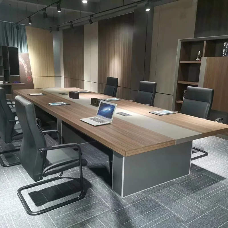 Konferenztisch, langer Tischstreifen, einfache moderne Tisch- und Stuhlkombination, Empfangswerkbank, Verhandlung und Schulung,