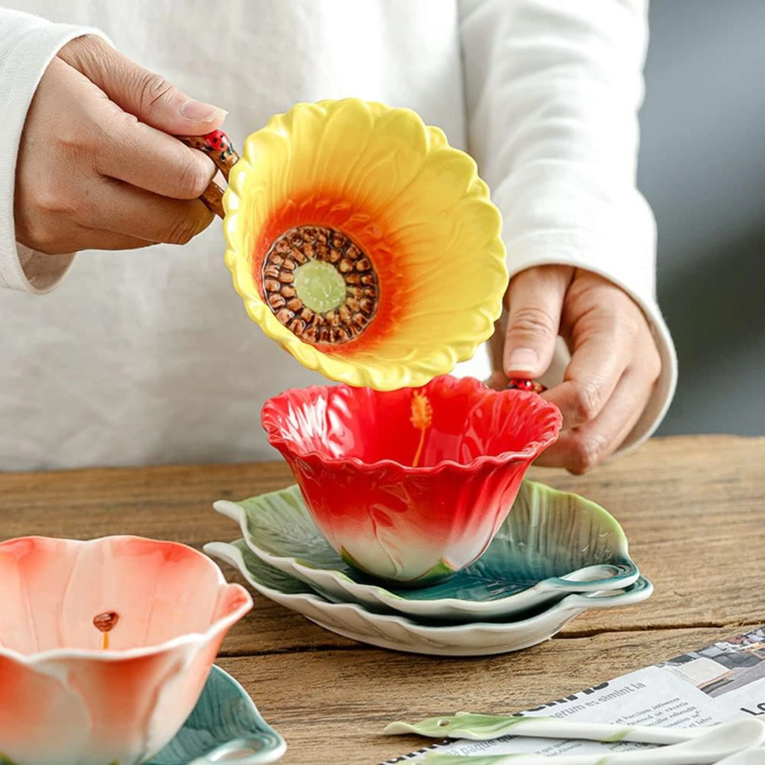 Sunflower 3D Ceramic Coffee Mug and Saucer Set with Spoon - Vintage Floral Tea Cup with Decorative Handle - Unique Birthday, Wed