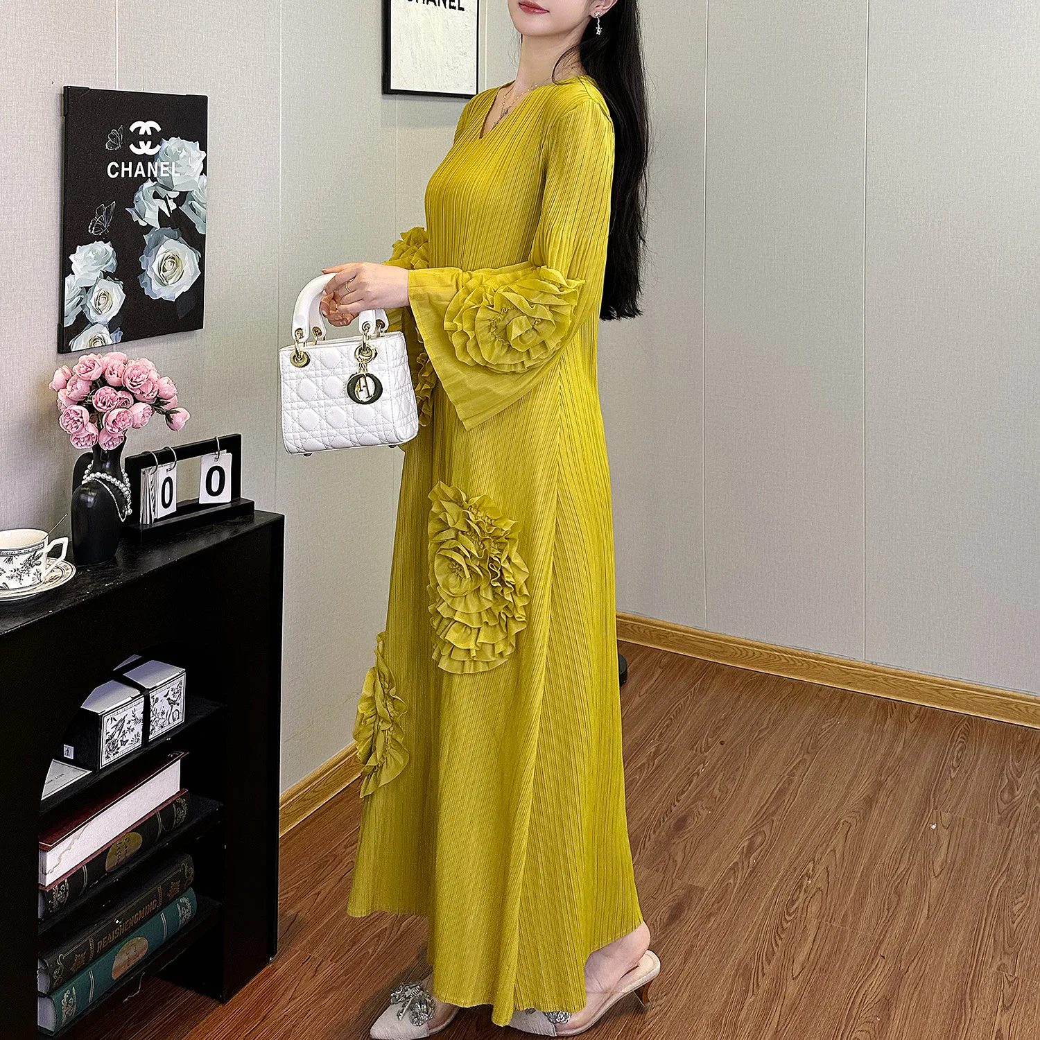 Vestido F Plus Size Estilo Urbano Solto com Mangas Largas e Saia em A de Cintura Alta para Outono