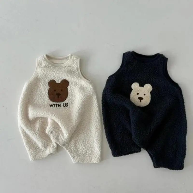 

2025 Winter New Baby Sleeveless Warm Romper Plus Velvet Thick Girls Cute Cartoon Bear Jumpsuit Toddler Overalls Infant Clothes