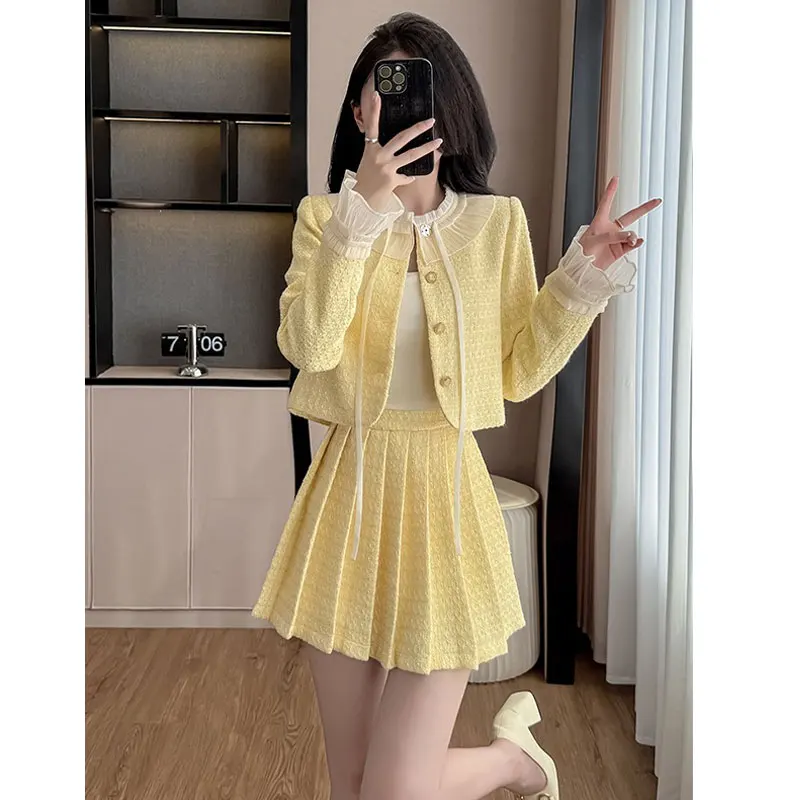 سترة نسائية قصيرة من الصوف الخشن الأصفر مكونة من قطعتين + تنورة مطوية 2025 مجموعة جديدة لخريف وشتاء نمط عطر صغير #3