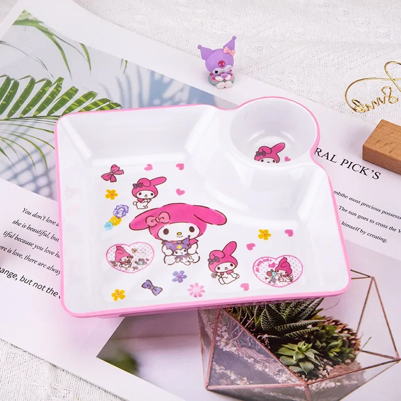 Kawaii Sanrio piatti Hello Kittys accessori Cute Anime Diamine stoviglie piatto per insalata per uso domestico piatto per gnocchi giocattoli regalo per ragazze