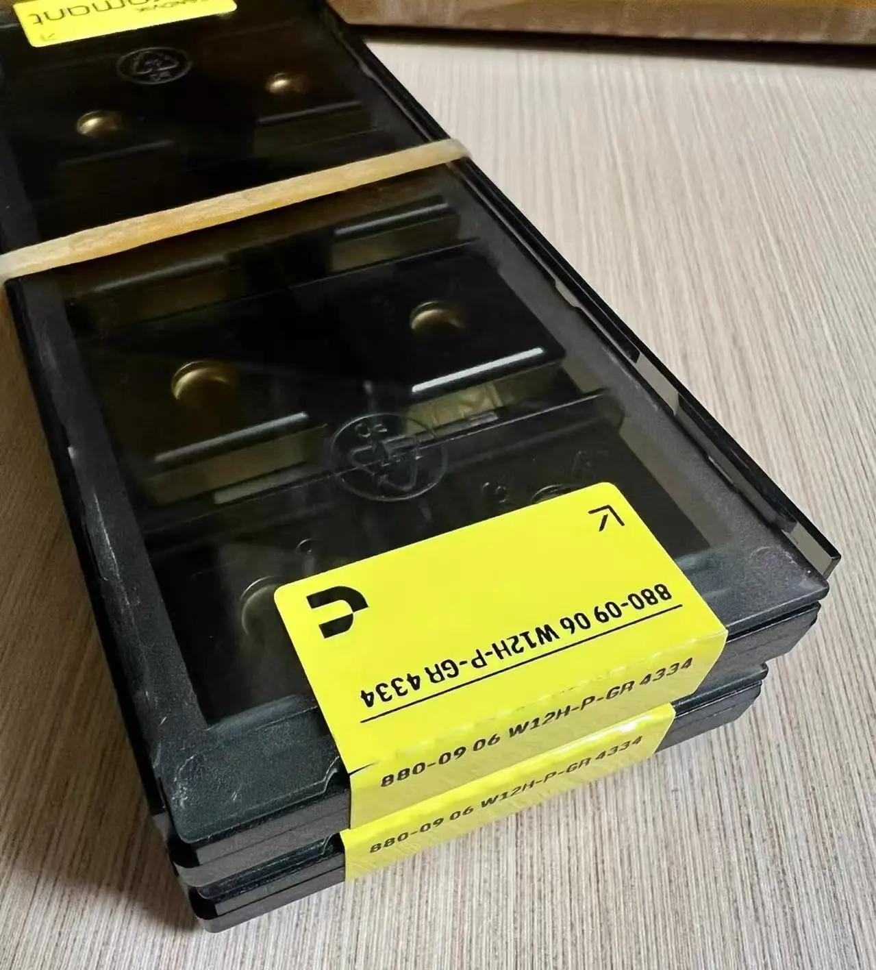 

880-0906W12H-P-GR 4334 Alloy blade Blade used for drilling