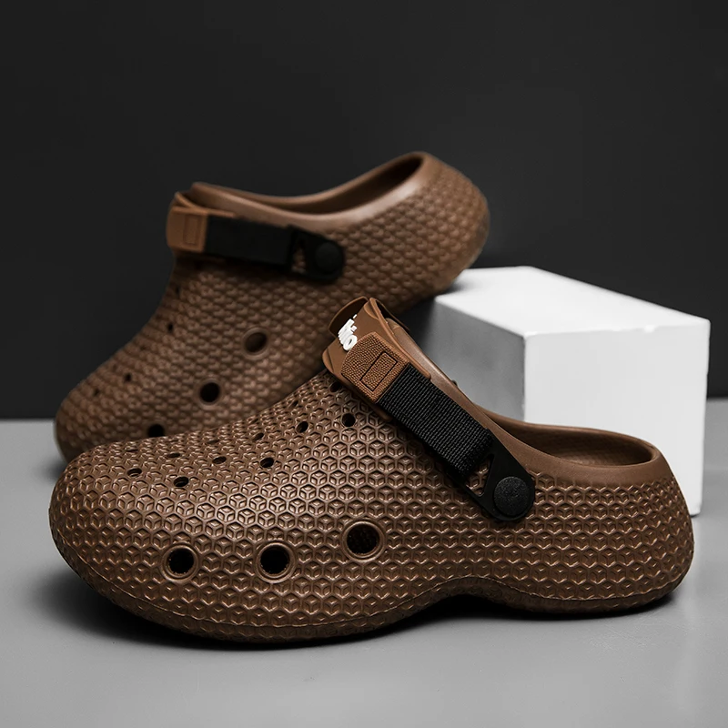 Designer Light Men Outdoor Sandals Shoe 2026 Summer New Man Beach Slipper Fashion Comfortable Platform Sneakers Lace Up Footwear
