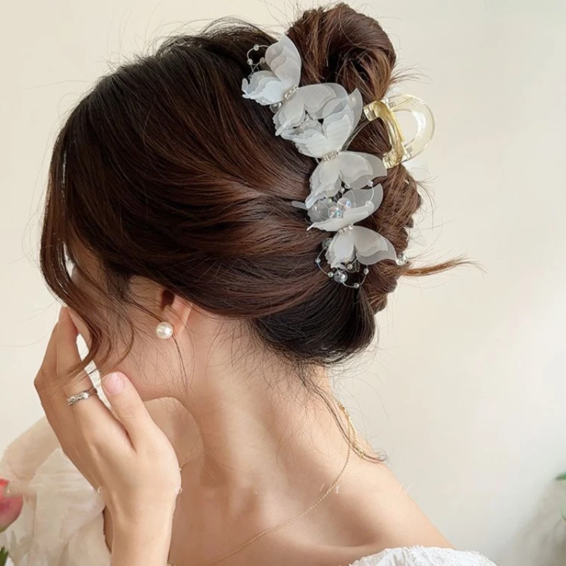 Sweet Butterfly Hair Claw for Women 2024 New High endHair Clip Back Head Spoon Pan Hair Clip Headwear Girls Shark Clip