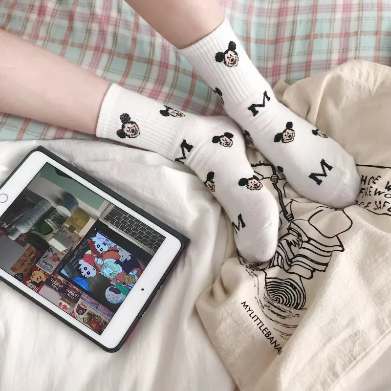 ديزني ميكي ماوس النساء الجوارب الكرتون طباعة فتاة الرياضة الجوارب الطويلة موضة تنفس عادية سكيت جورب الإناث الجوارب هدية #6