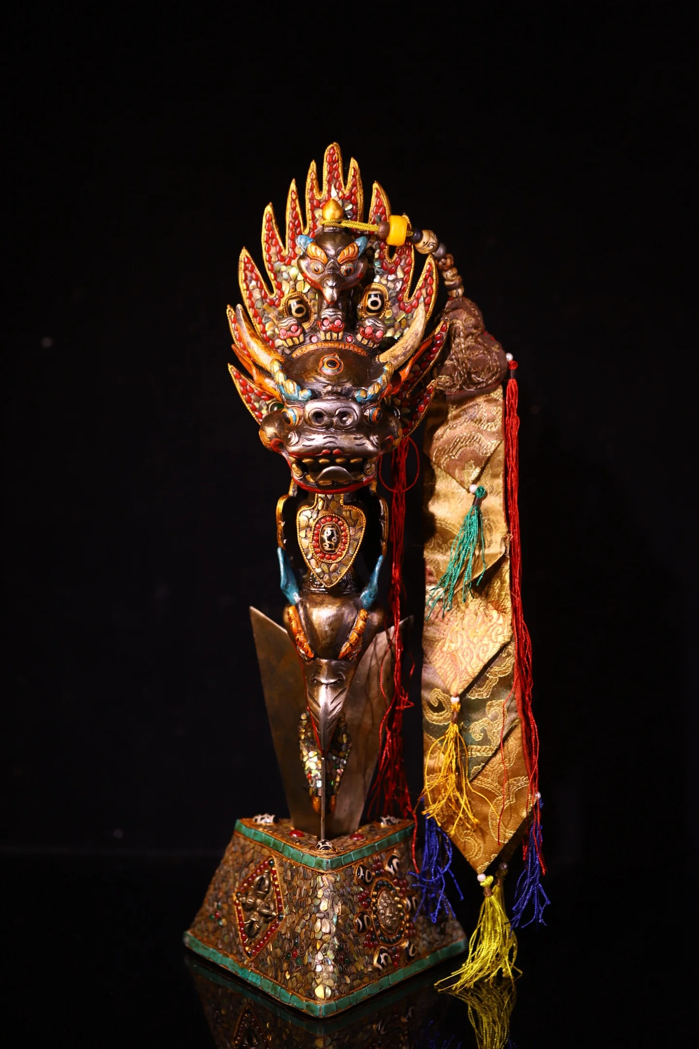 Old Tian Tie Gem gZi Beads Turquoise Garuda Buddha Head Yamantaka Buddha's Head Dorje Vajra Phurpa base Prayer flag Amulet