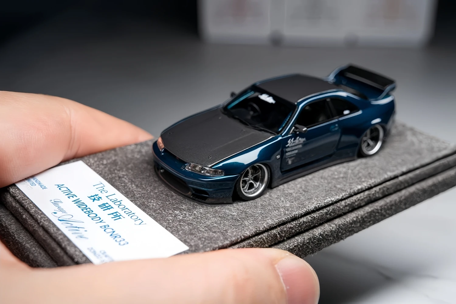 Stockes listos ZonzoStudio 1/64 R33 Bryanlivery Collection Regalo Escala Modelo Coche