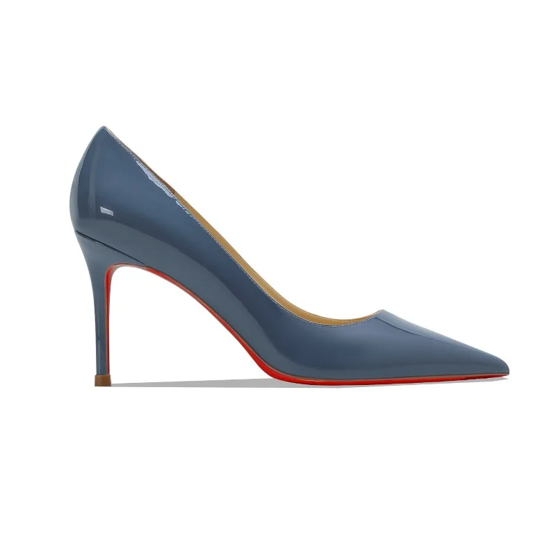 Lekkie luksusowe szpilki - Ciemnoniebieskie szpiczaste szpilki z miękkiej lakierowanej skóry bydlęcej, damskie eleganckie szpilki na cienkim obcasie, seksowne baleriny. — 2