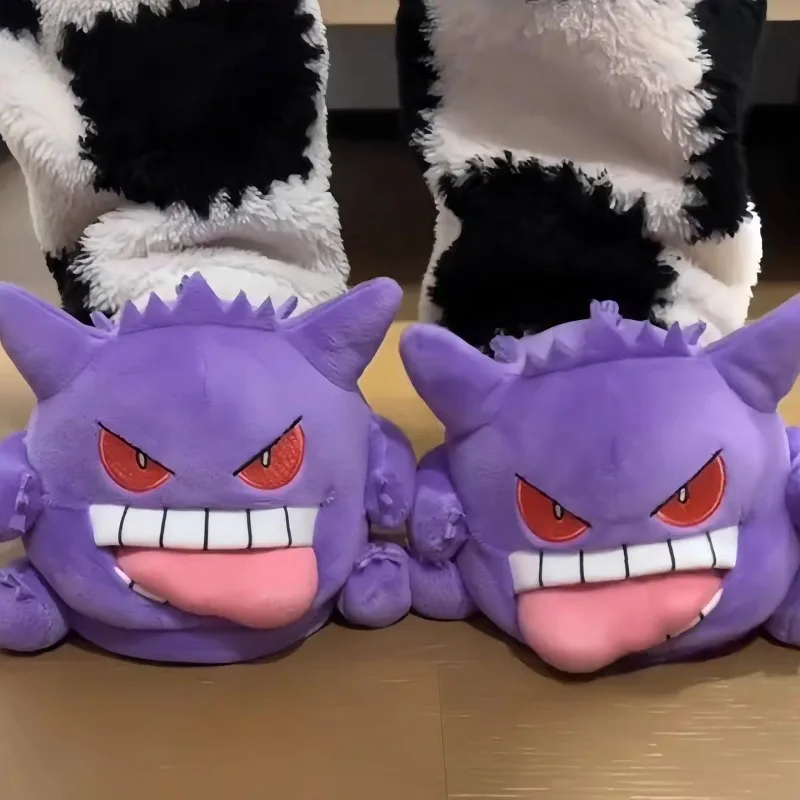 

Новые плюшевые тапочки Gengar 2026: забавный дизайн с вылезающим языком, милые, уютные, теплые зимние домашние тапочки для пары, игрушка-сюрприз, подарок