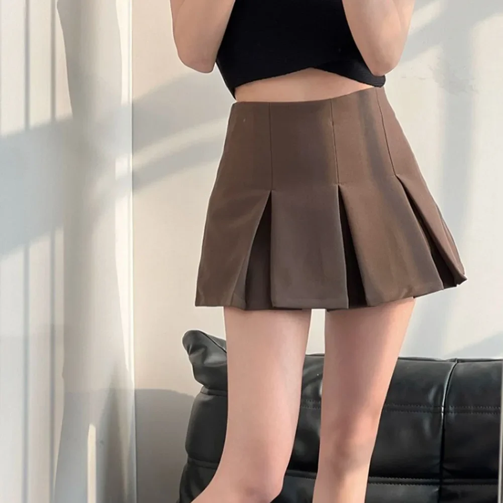 Minigonna nera Nuovissima condizione Stile casual Design carino per studenti universitari Per ragazze calde Gita casual