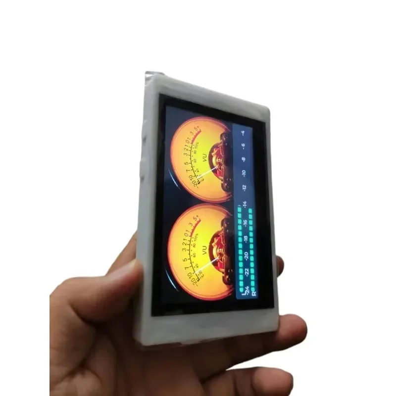 

4,3-дюймовый желчный аппарат, ЖК-дисплей вокала, дисплей музыкального спектра с голосовой активацией, выход телевизора Av можно подключить к телевизору