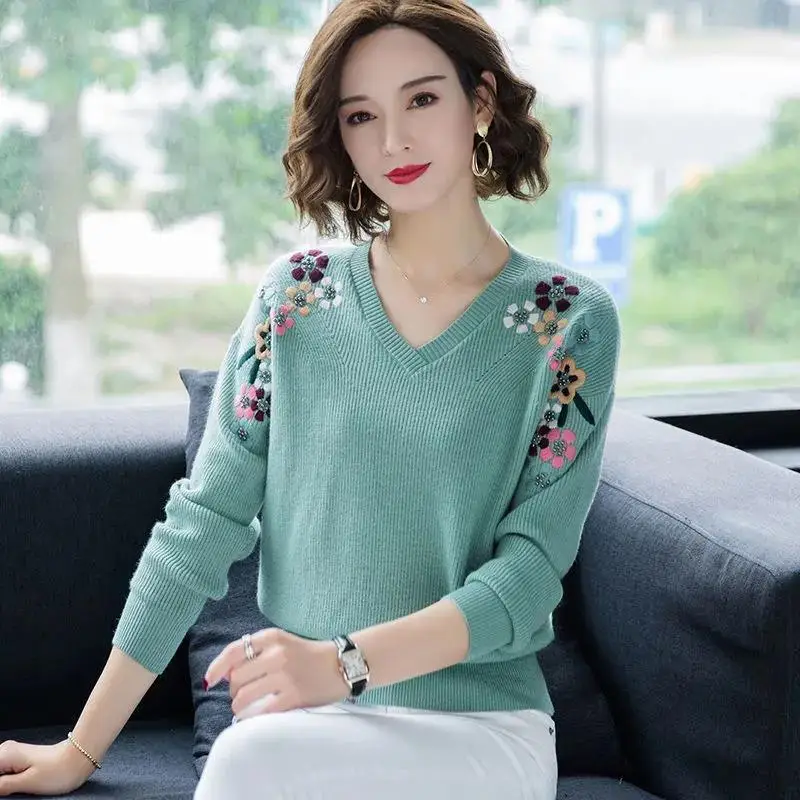 V-neck Embroidery knitted Pullovers Women Fashion Autumn Elastic Sweaters Large Size Casual Knitwear Tops Femme Bottoming Shirt
