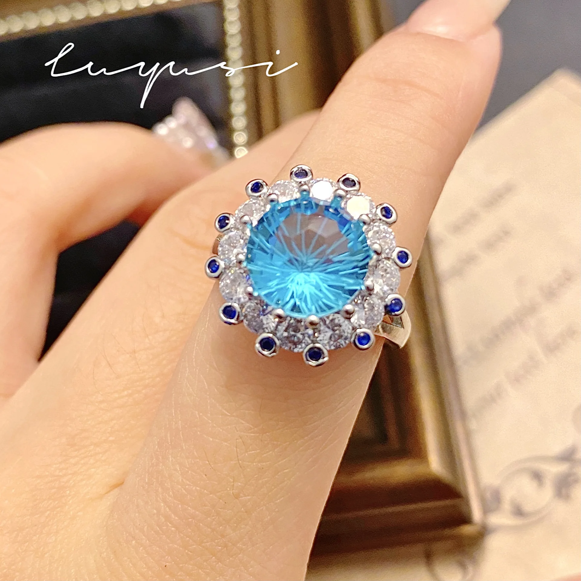 High-end luxury eight hearts and eight arrows imitation natural sky blue topaz ring women's 5-carat fireworks cut colorful treas