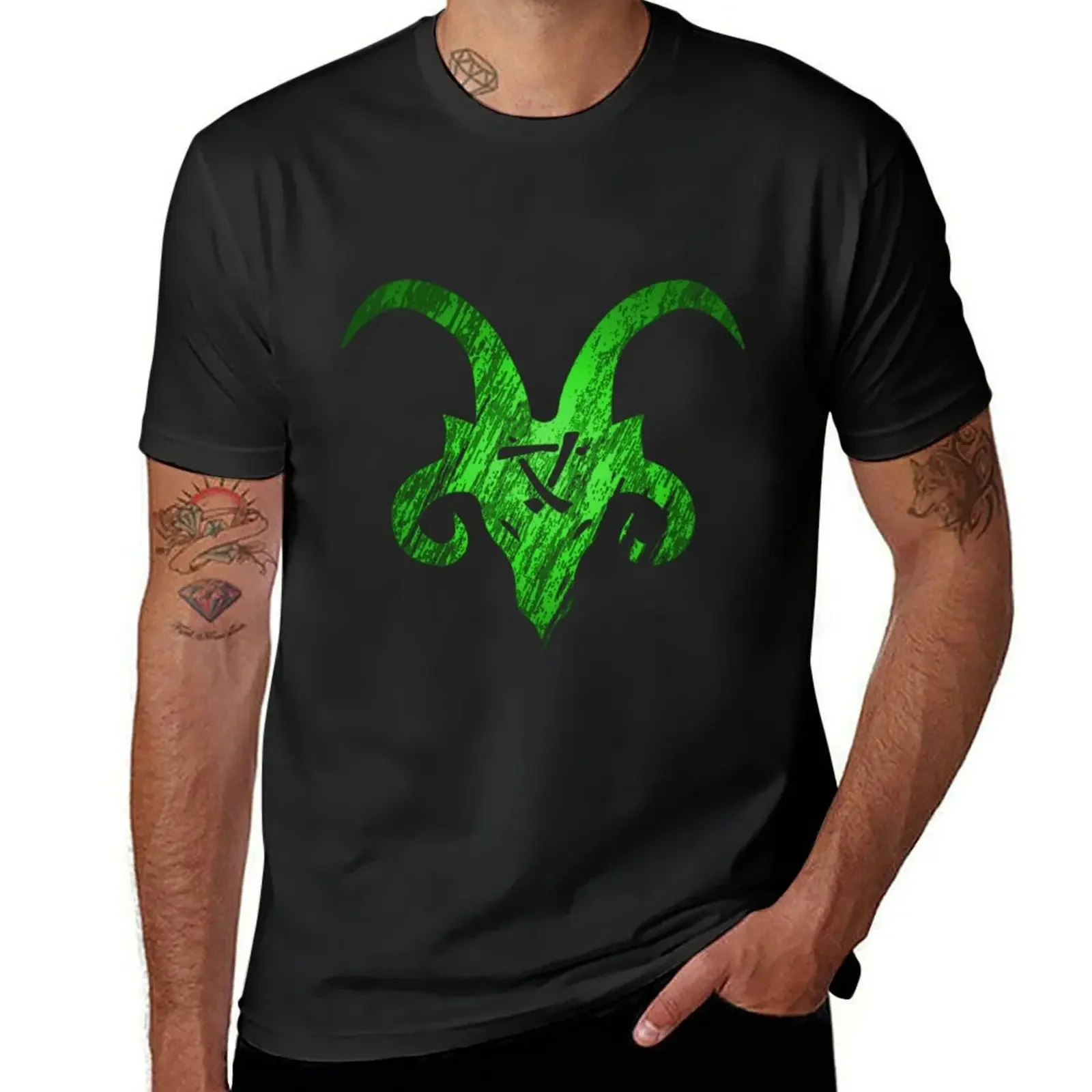 

Green King Horned Rat T-Shirt summer clothes cotton graphic tees plain black t shirts men