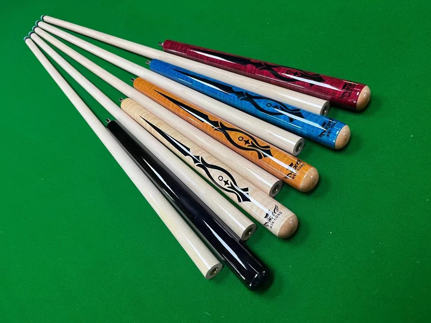 

Professional 2-PC Canada Maple Wood Jump Cue with 13mm Tip Billiard Pool Cue Stick