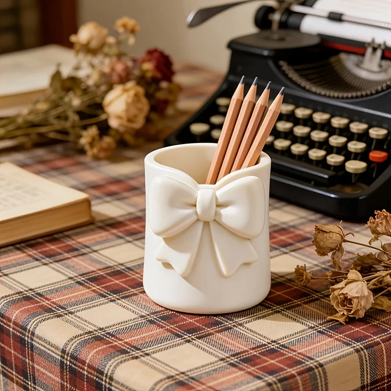 Butterfly Knot Countertop Storage Bucket Makeup Brush Storage Box, Lip Gloss Eyebrow Pencil Makeup Brush Holder