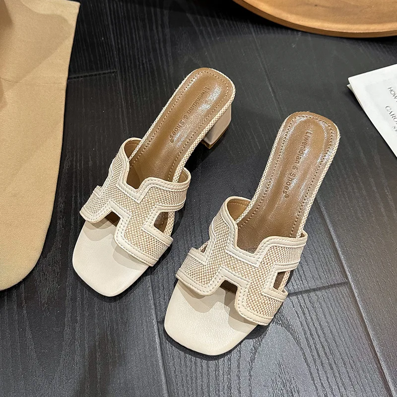 

2025 Summer new arrival,fashion style grids high heel slippers for woman,thick heel outwear beach sandals for women
