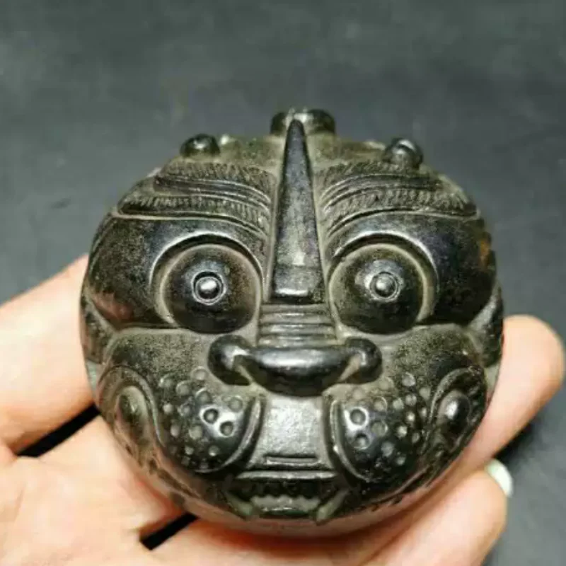 Hongshan Culture Iron Meteorite Carved Tiger Head - Auspicious Beast Hanging Ornament, Exquisite Small Ornament