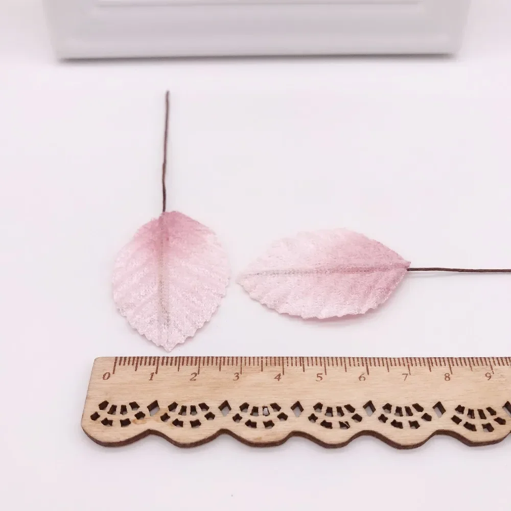 12pcs 4cm Silk Leaf Shaped Handmade Fleurs Scrapbooking Artificial Flower For DIY Wedding Home Decoration Needlework Accessories