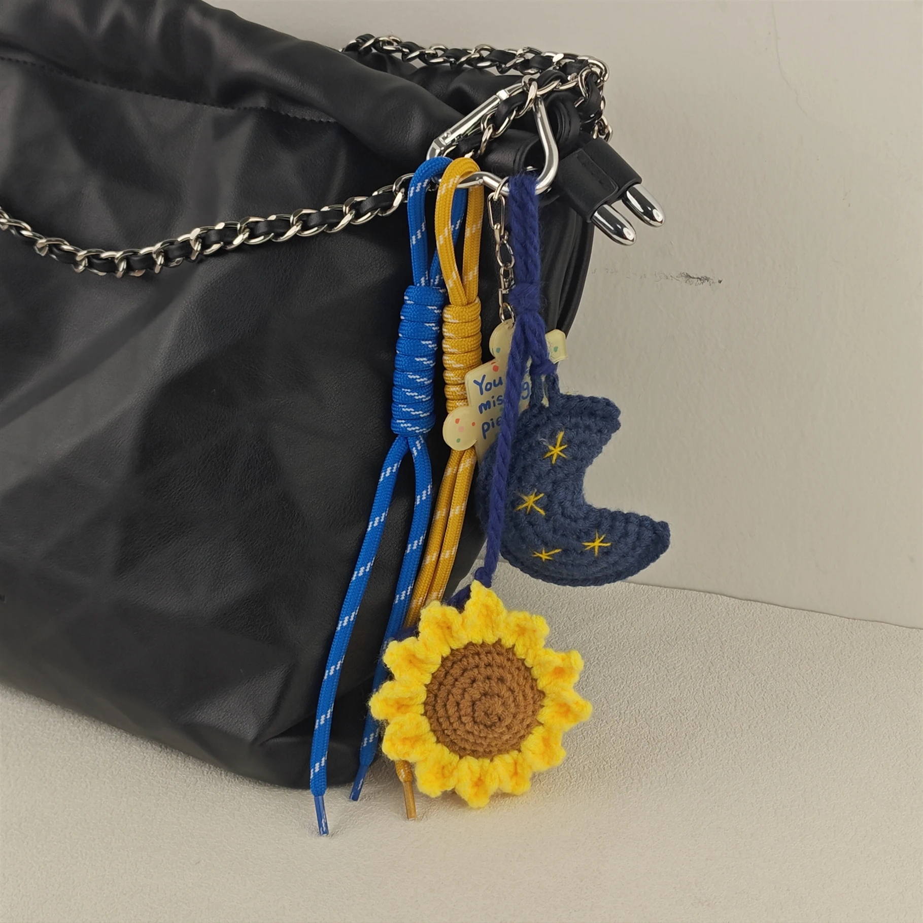 Hand Woven Smiling Face Star Moon The Sun High-Quality Bag Pendant Key Chain Blue Yellow Collocation Accessories Gift