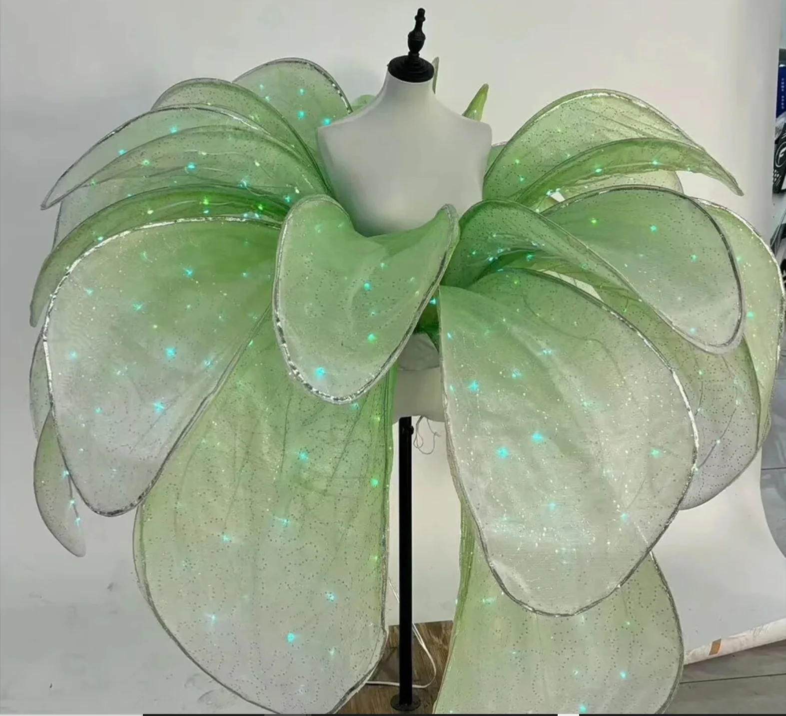 Discoloration Petal Skirt Flower Open Dance Swing Flower LED Modern Dance Performance Skirt