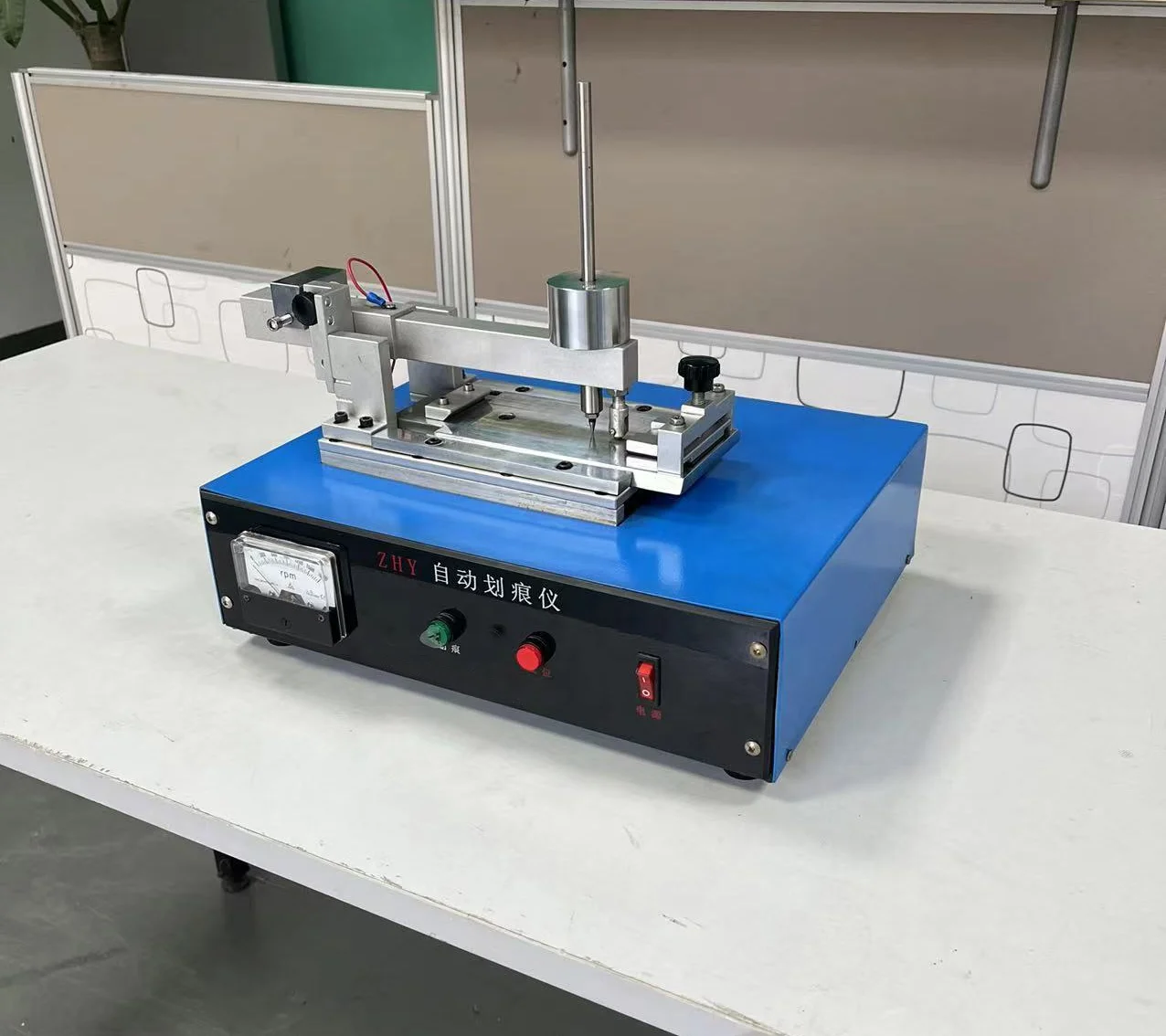 

Измеритель износостойкости поверхности ISO 1518 ASTM D 2197, автоматический тестер на истирание, машина для испытаний на царапины